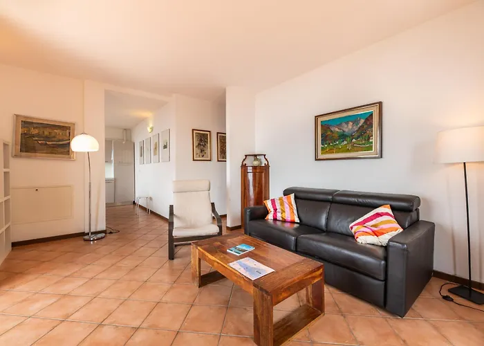 Alto Terrazzo Apartman Perledo